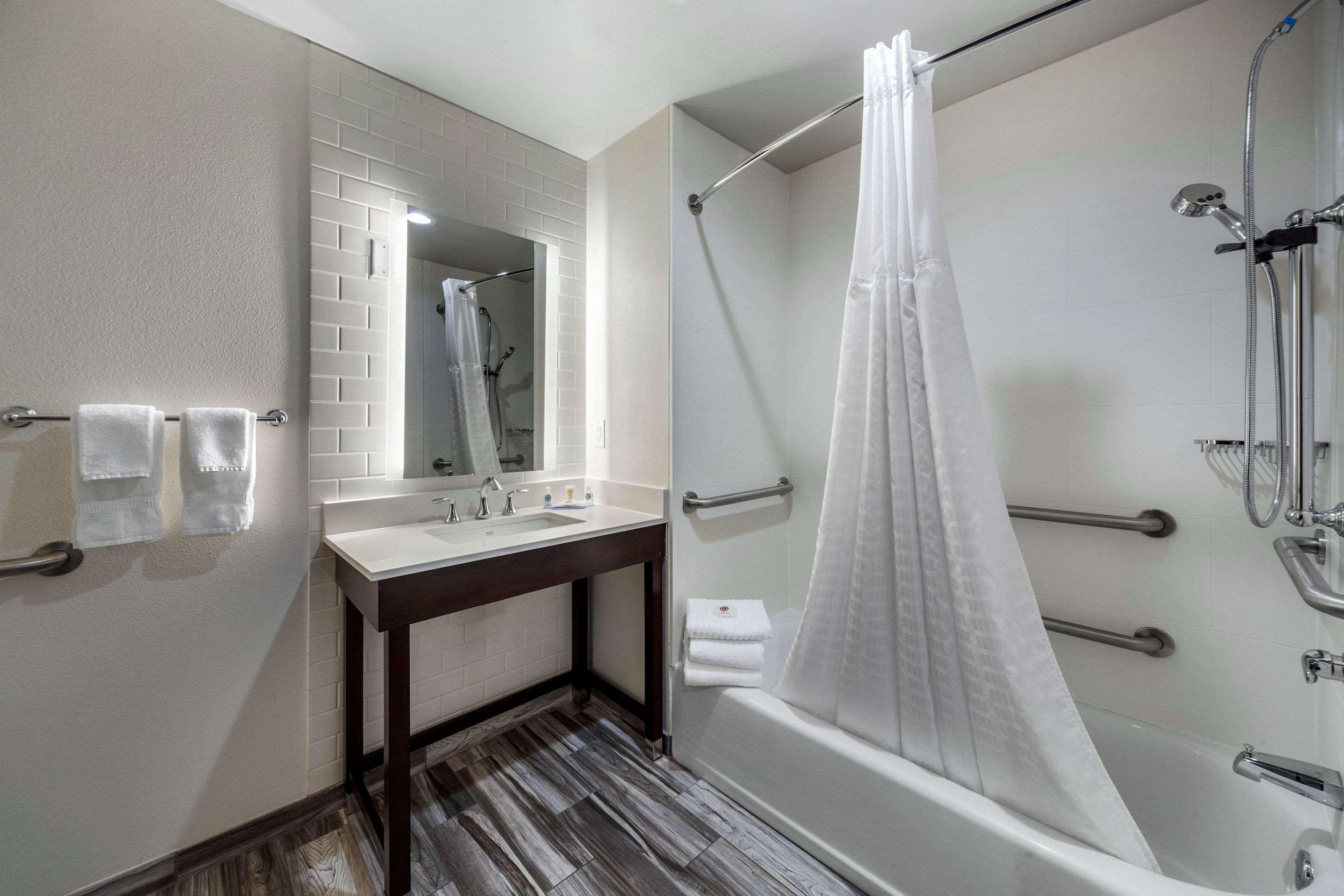 Comfort Inn & Suites Oklahoma City South I-35 Ngoại thất bức ảnh